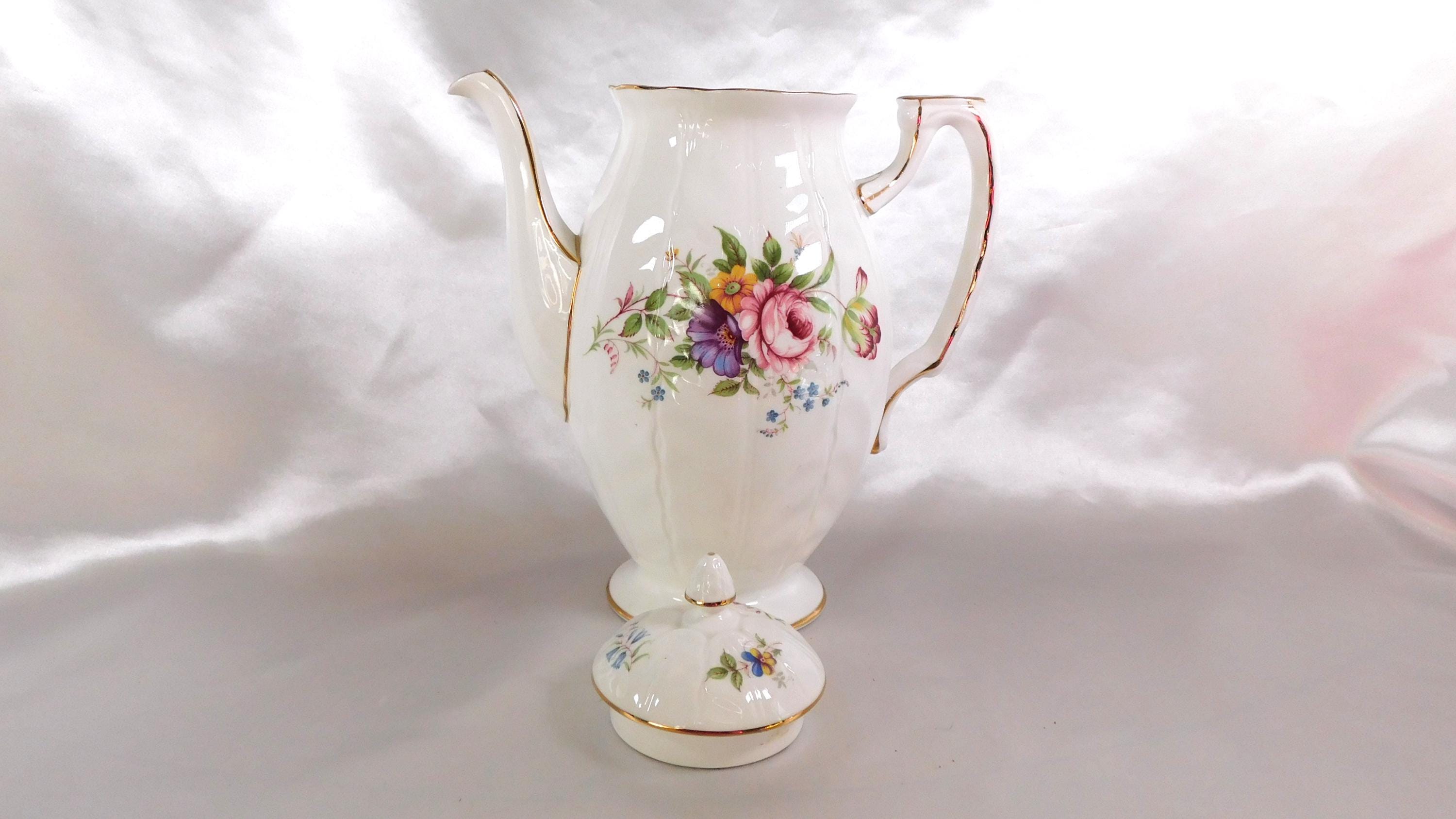 Aynsley White Floral Coffee Pot in Aynsley Spray # 25219
