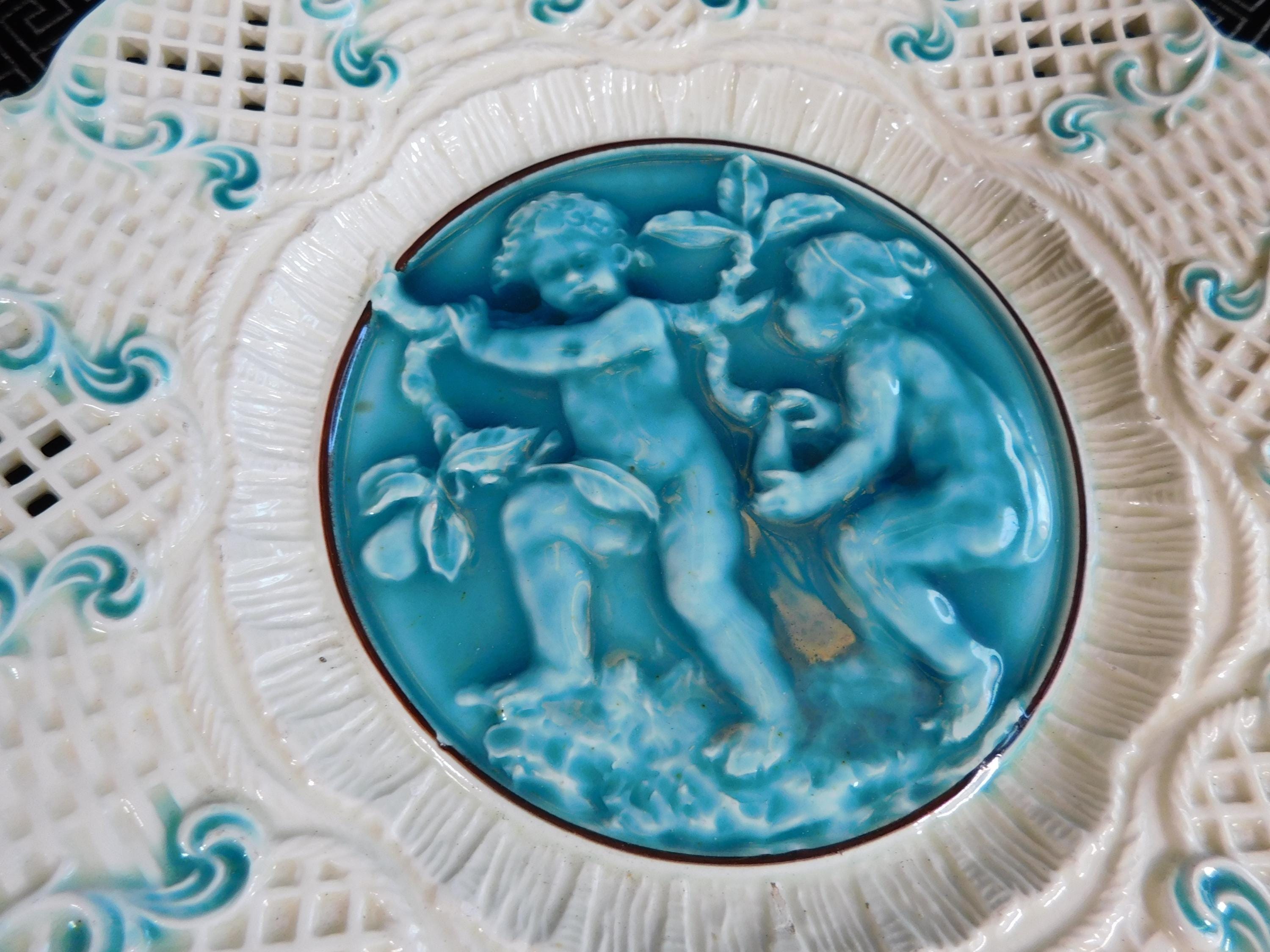 White and Turquoise Reticulated Plate # 24053