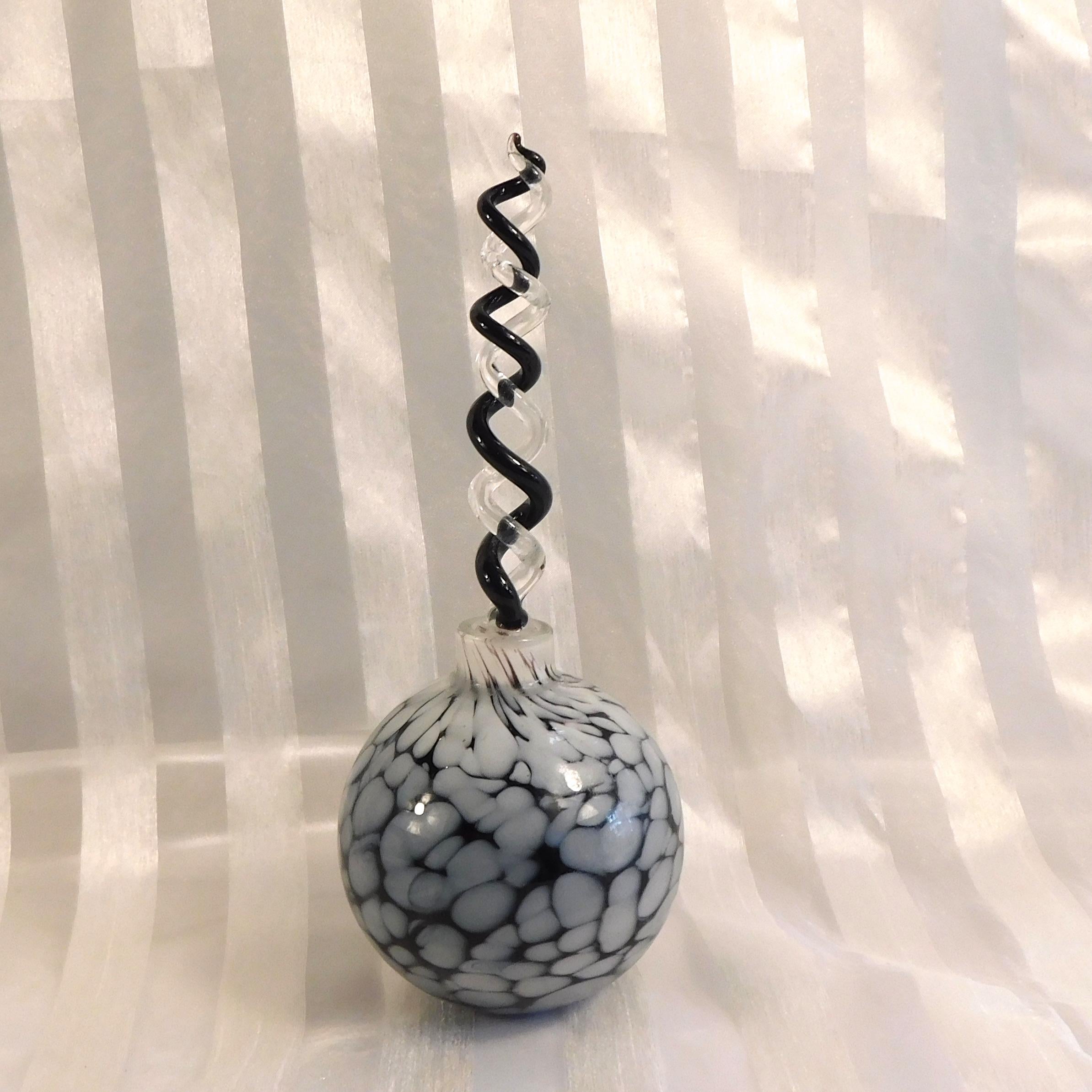 Black and White Swirl Perfume Bottle with Twisted Stopper # 26869