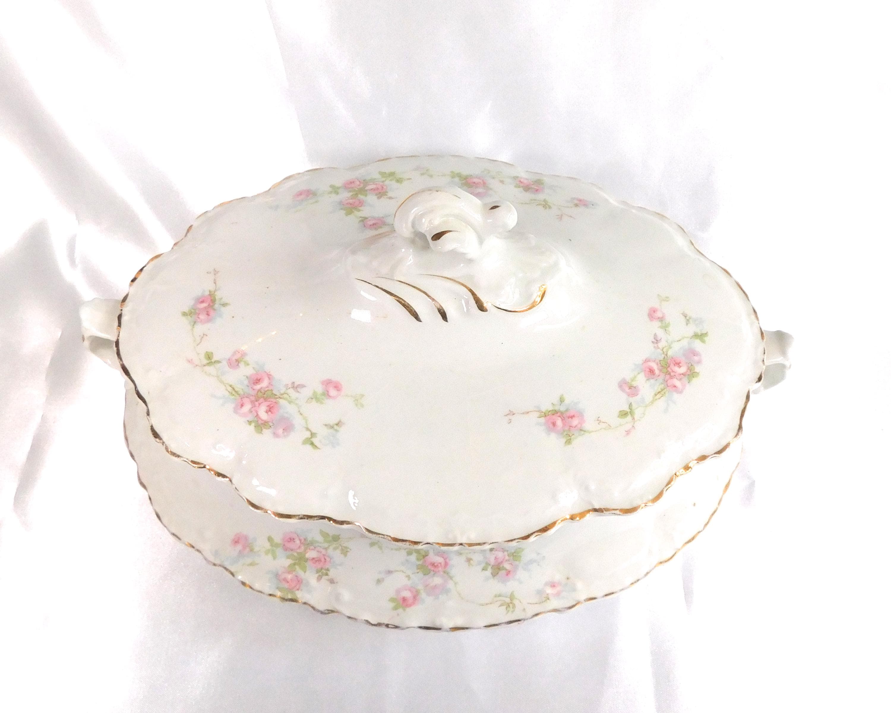 Homer Laughlin Covered Casserole Dish # 22331