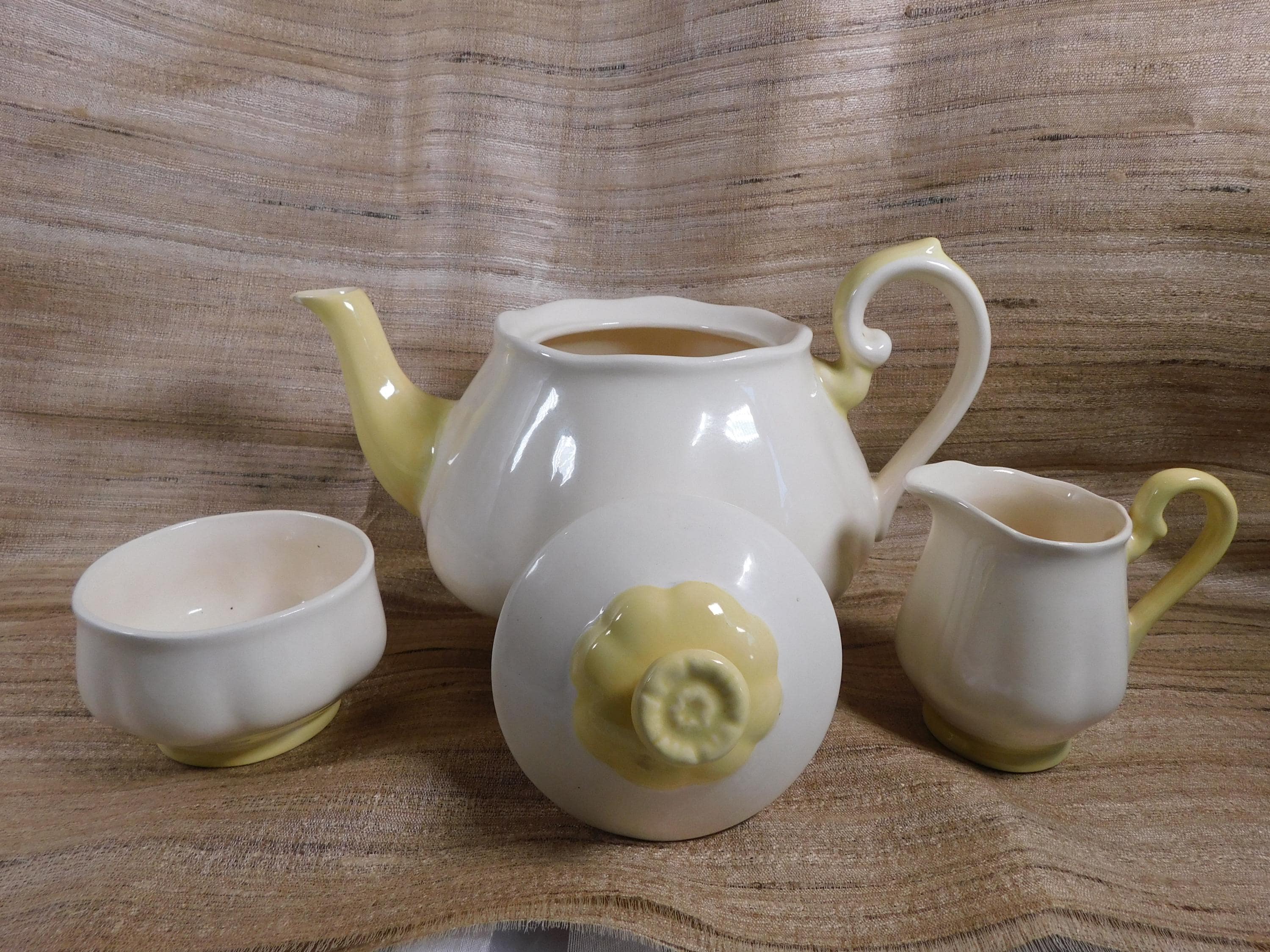 Arnels White Yellow Teapot Sugar and Creamer Set # 26298