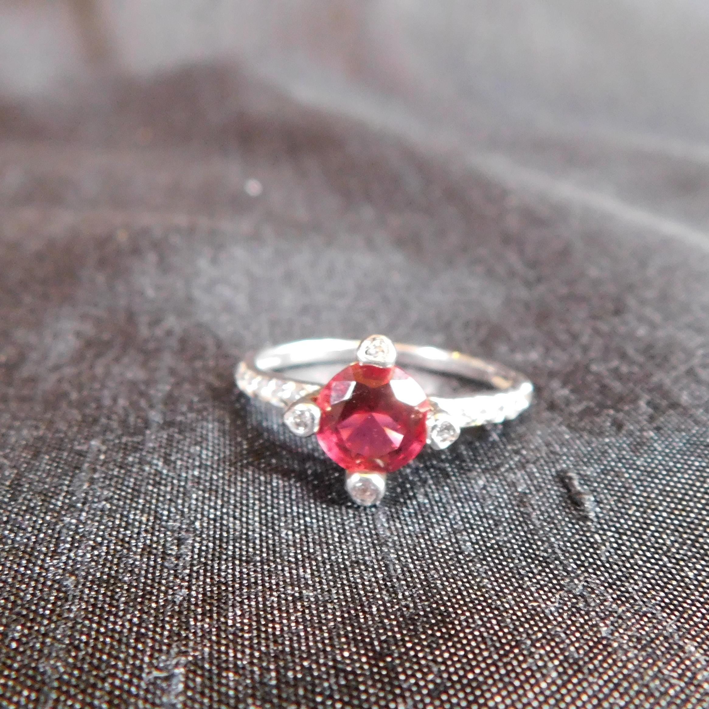 Sterling Silver Size 8 Ring with Red Center Stone  # 20828