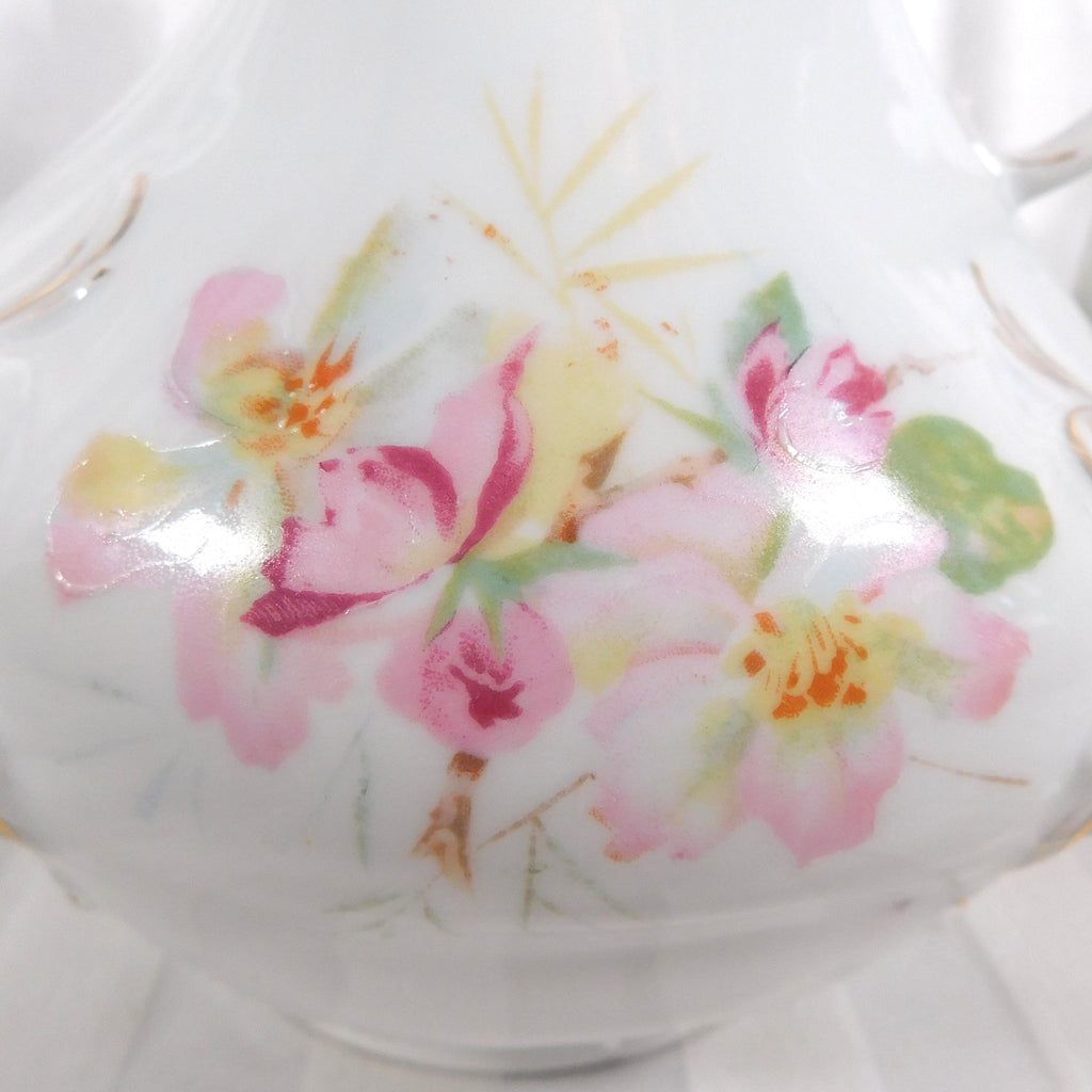 Thun White Floral Chocolate Pot # 26101
