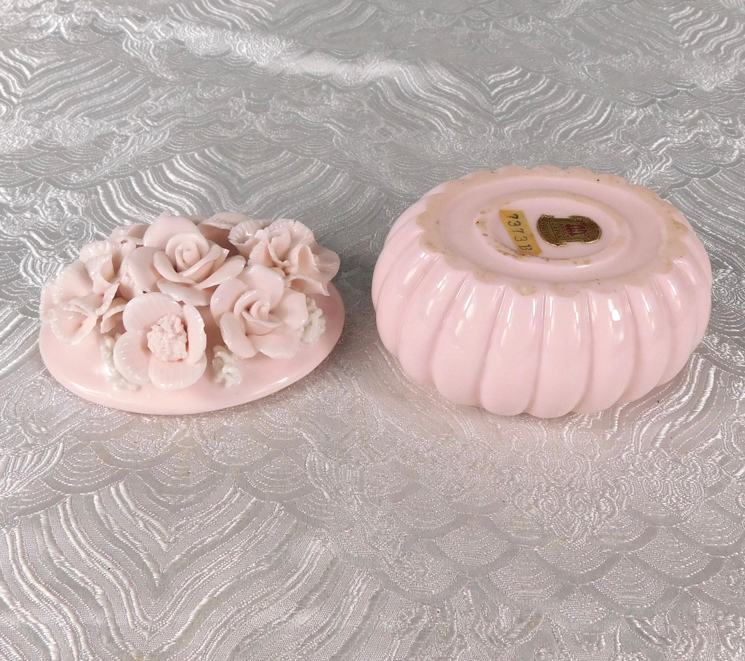 Ardalt Pale Pink Trinket or Ring Dish with Flower Top # 27577
