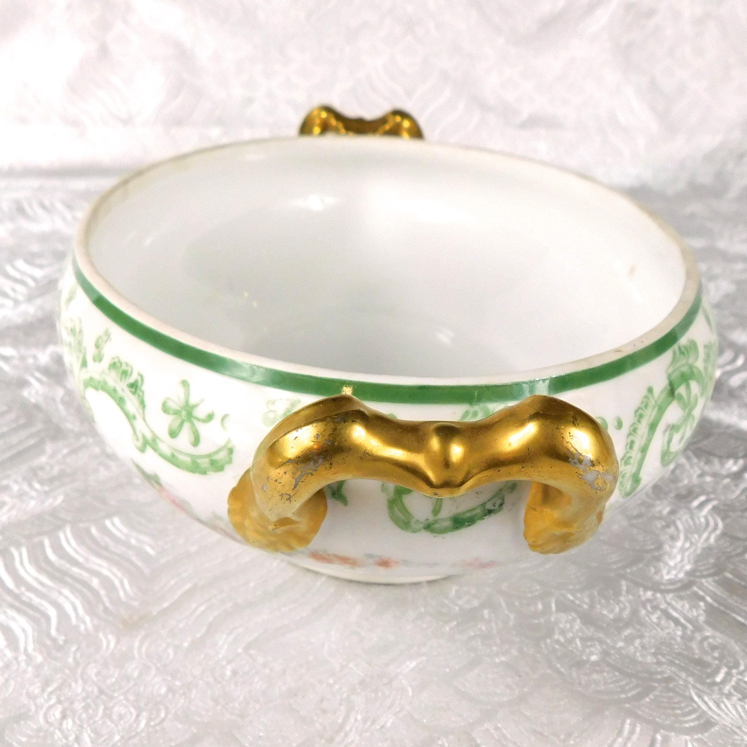 Bernardaud Deliniers & Cie Covered Casserole Dish is BER529  # 276639