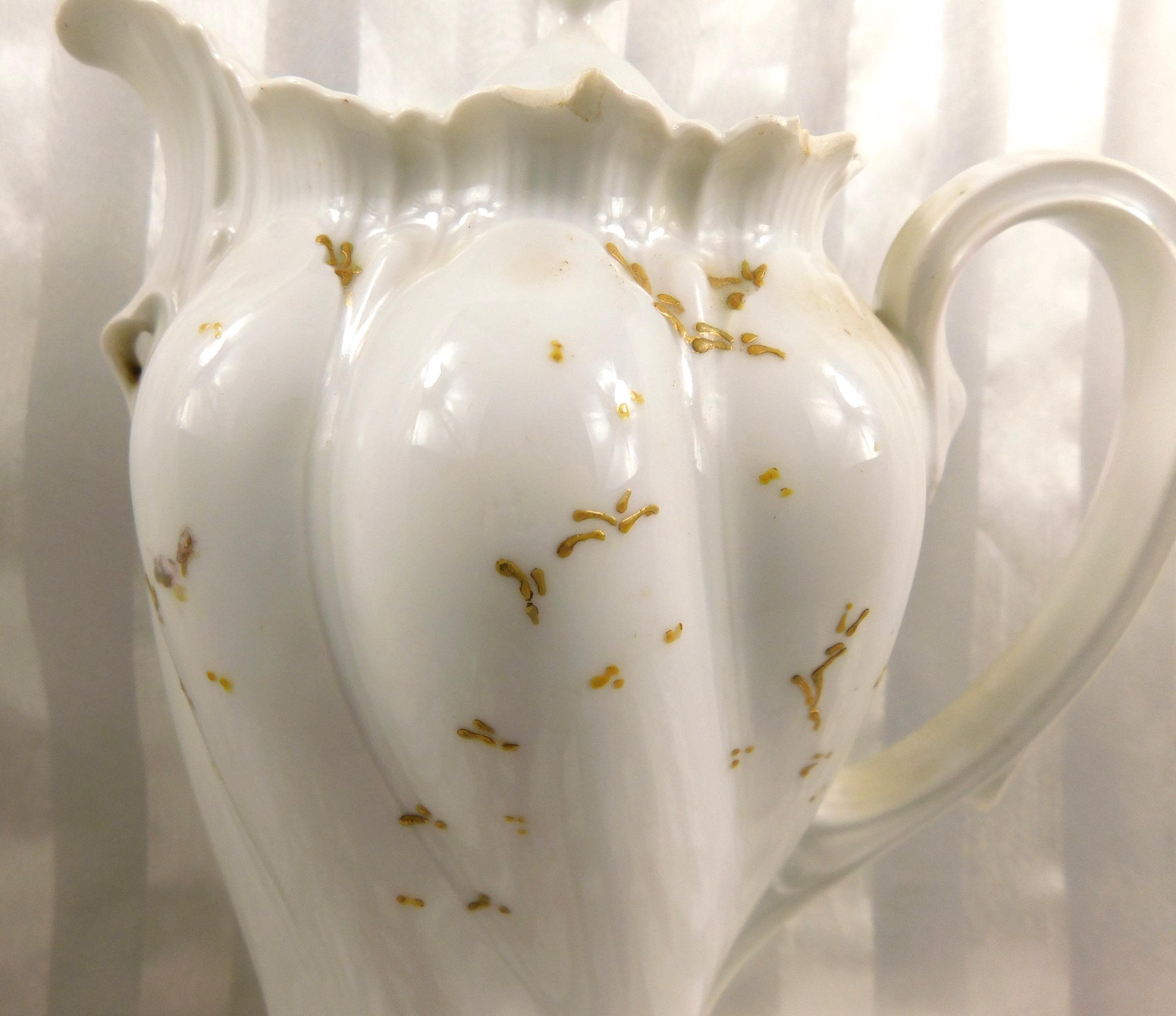 Reinhold Schlegelmilch RS Prussia White Chocolate Pot # 26892