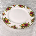 Royal Albert Dinner Plate in Old Country Roses # 27635