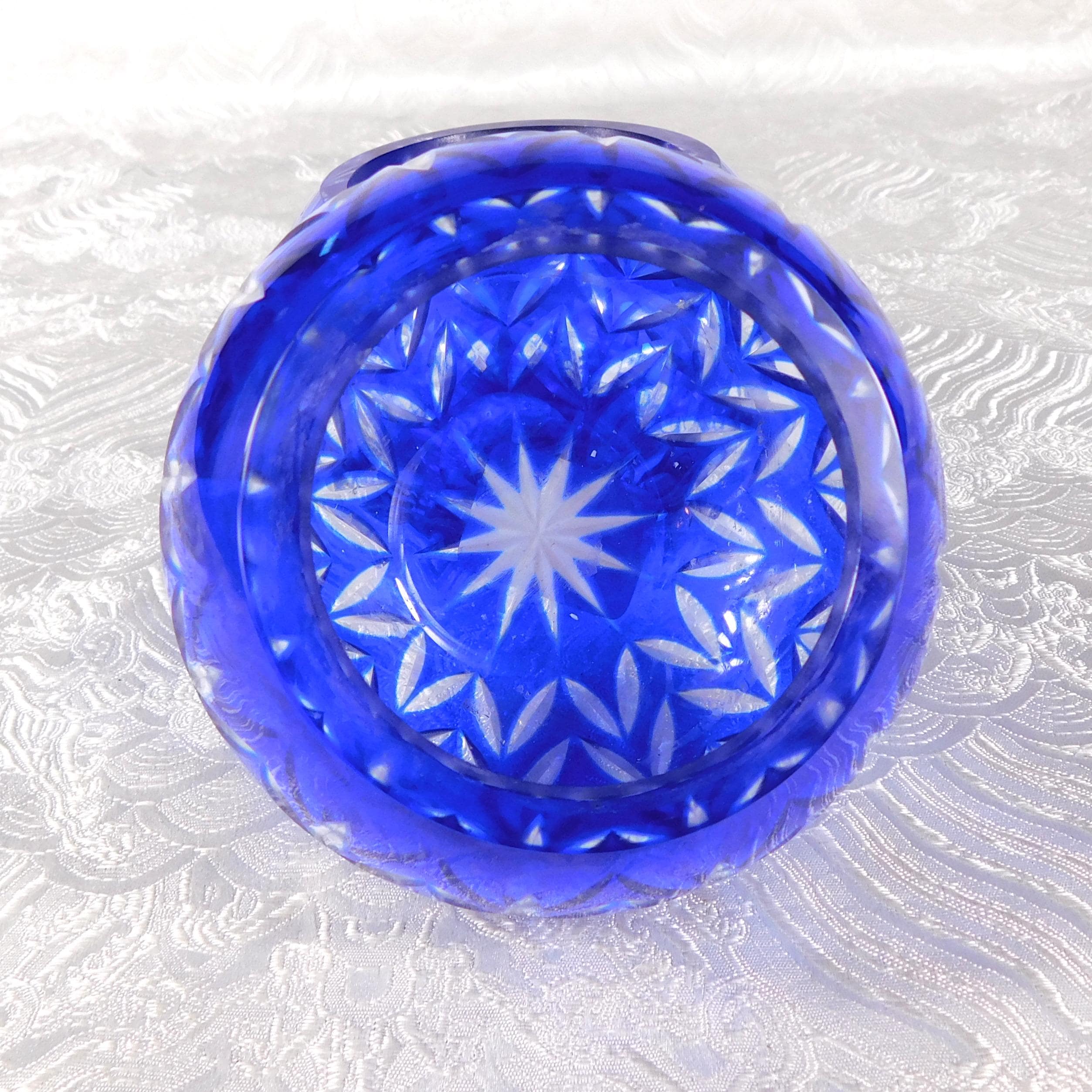 Pair of Two Blue Godinger Crystal Legends Cut to Clear Bowls # 27627