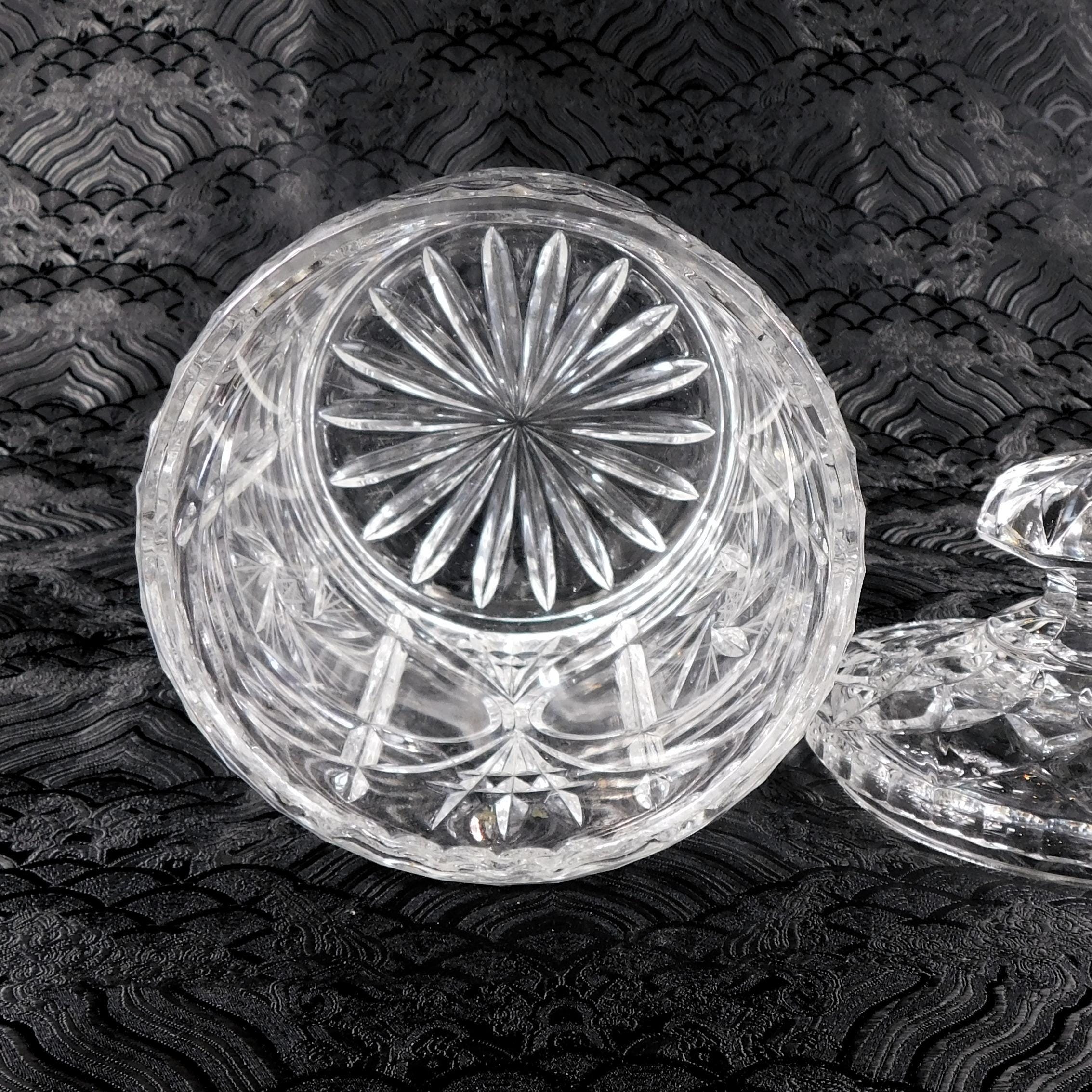 Heavy Cut Crystal Biscuit Barrel with Whirling Stars # 27610