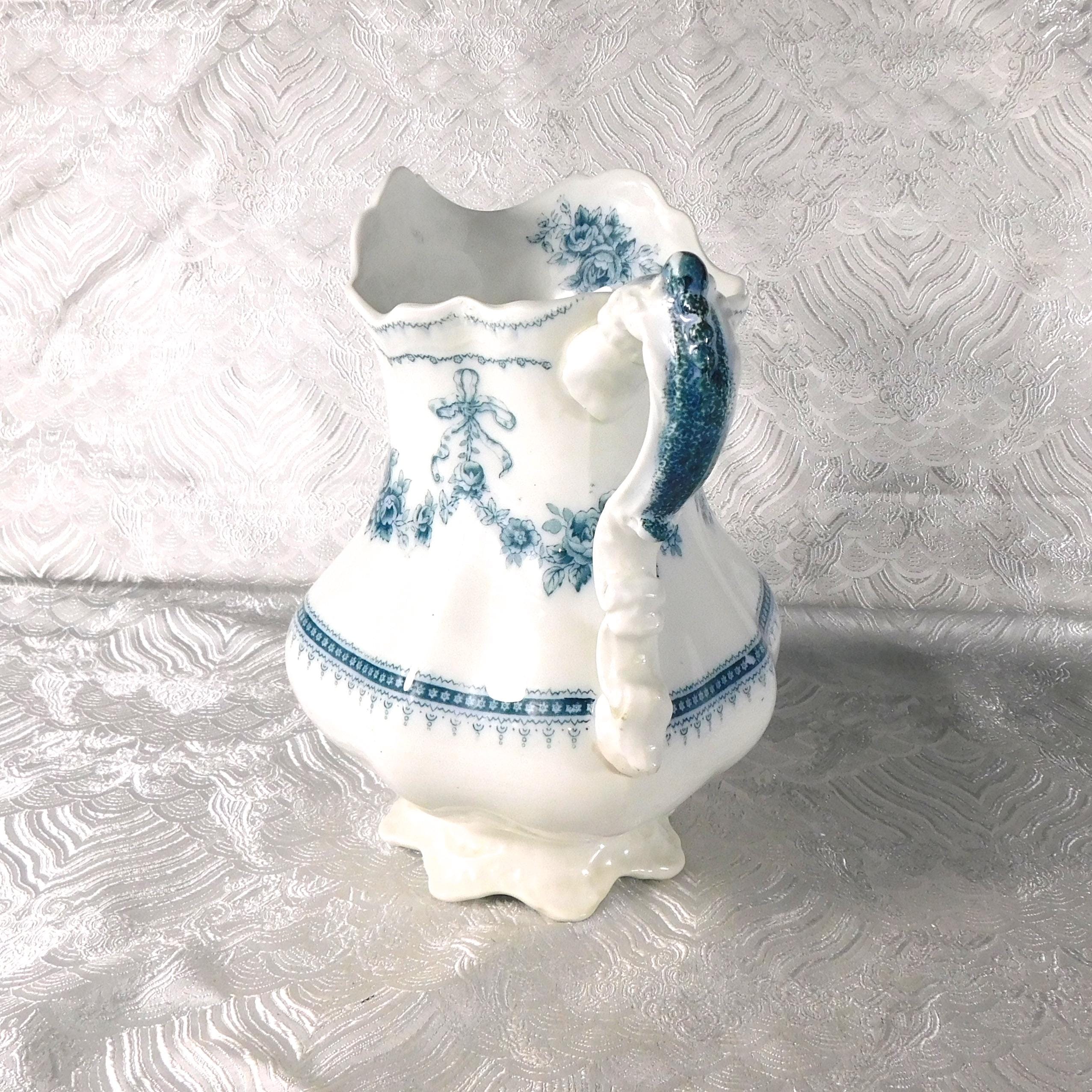 Johnson Brothers Flow Blue 40 Ounce Pitcher in Glenwood # 27675
