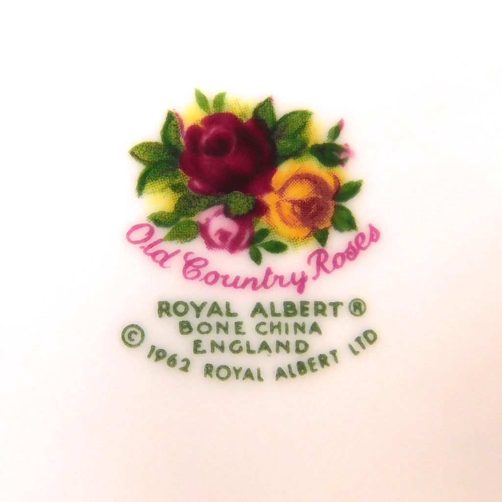 Royal Albert Dinner Plate in Old Country Roses # 27635