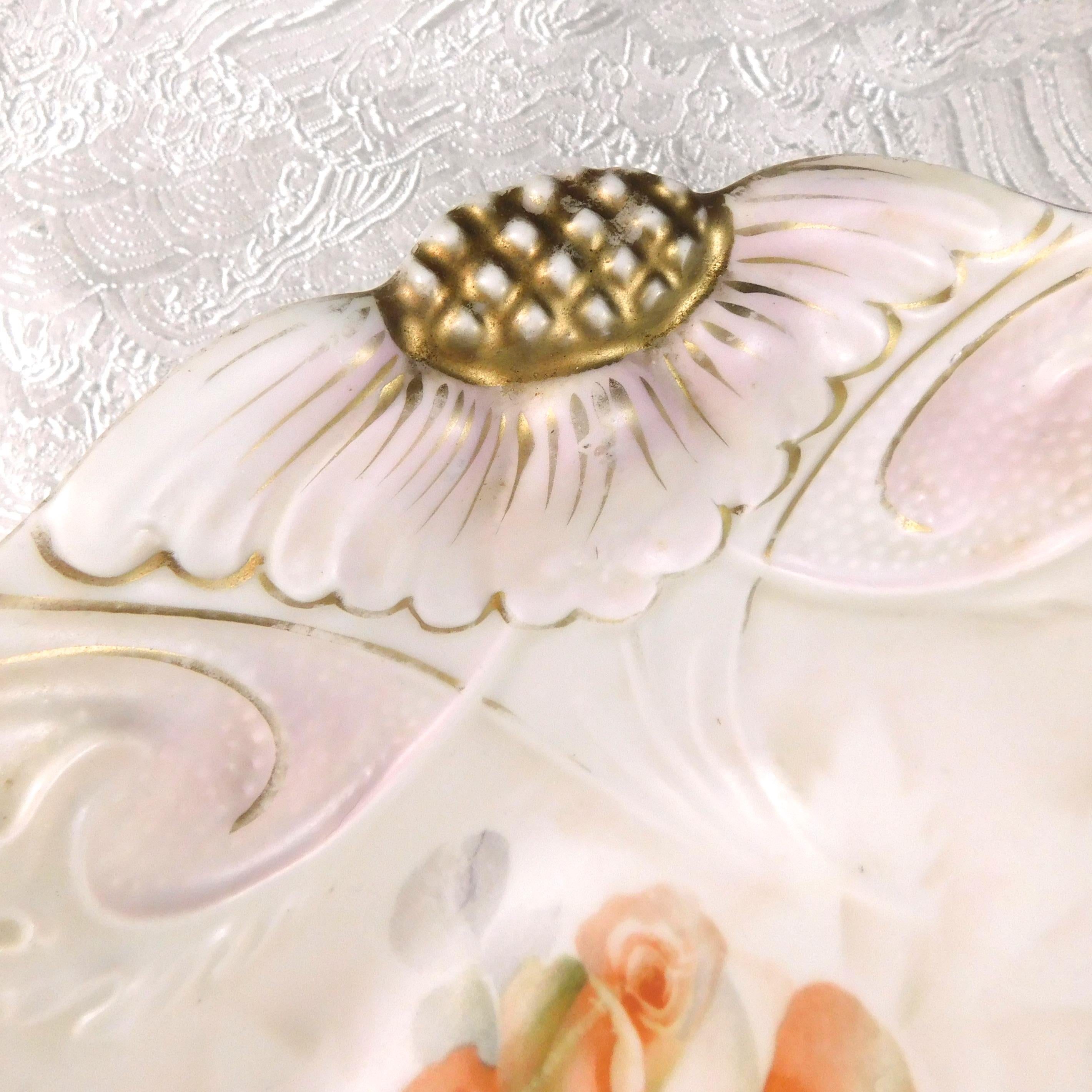 Large Bowl with Flower Detail in Rim # 27724