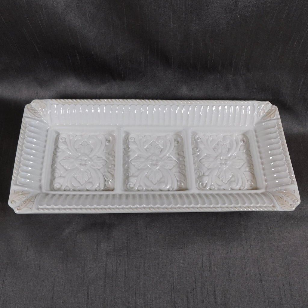 Lenox Three Section Hors d’oeuvre Tray in Butler's Pantry # 25880