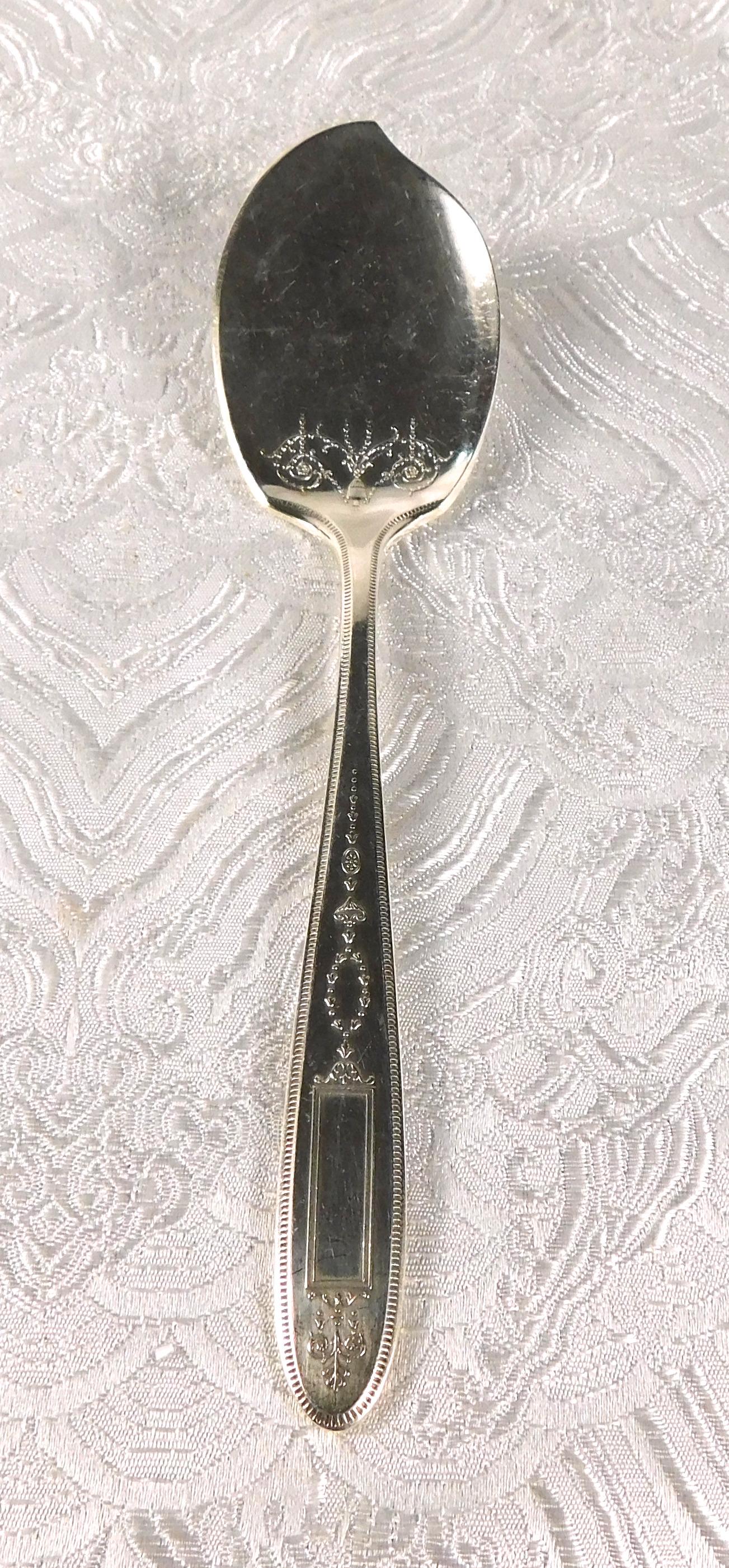 Oneida Silver Plate Jelly Server Spoon in Grosvenor # 27467
