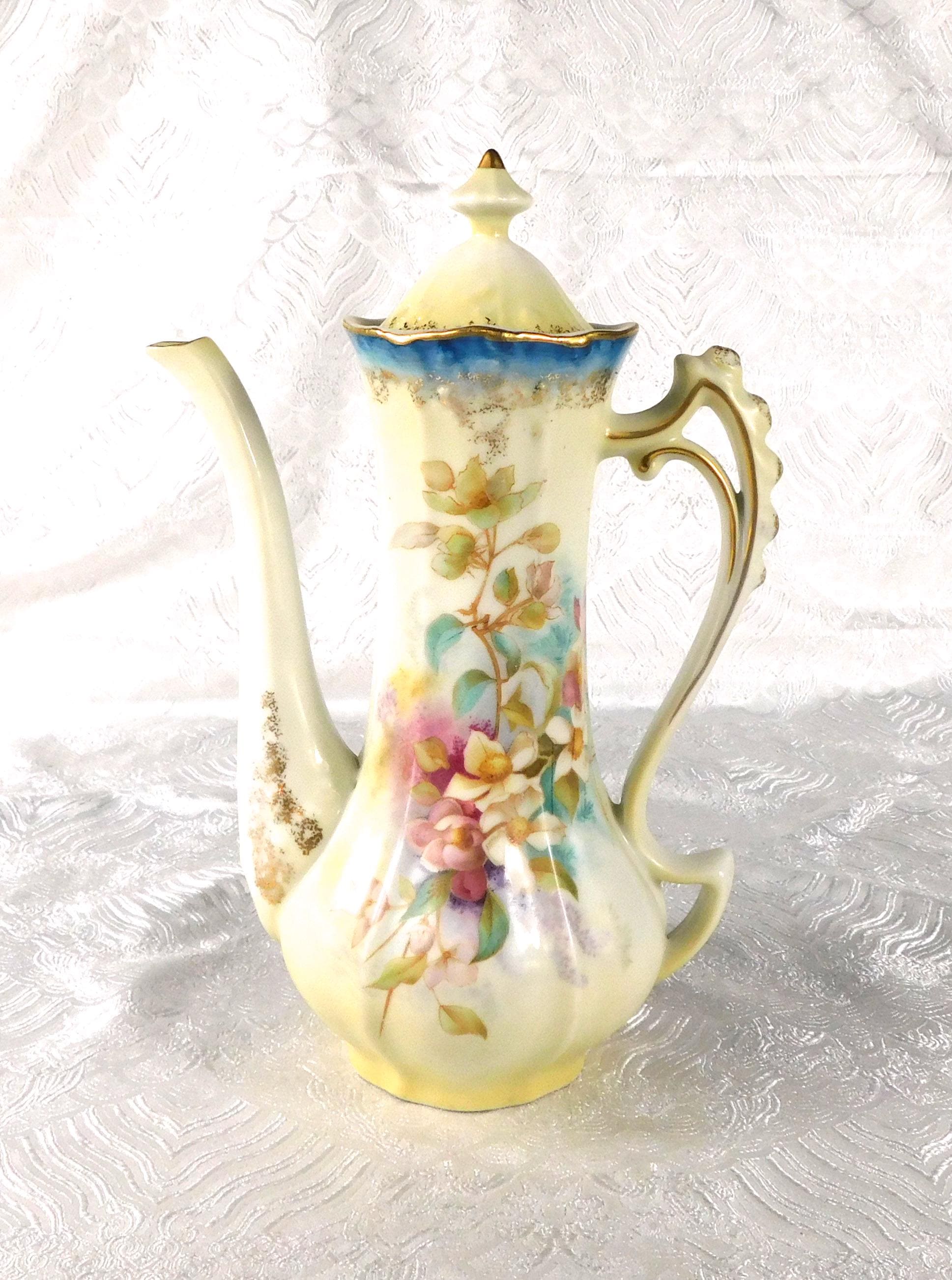 Reinhold Schlegelmilch Chocolate Pot with Blue Trim # 27214